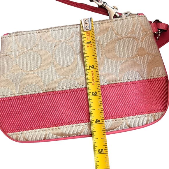 Coach Signature Beige & Pink Wristlet Bag With Zip Closure & Interior Pocket - Picture 7 of 8